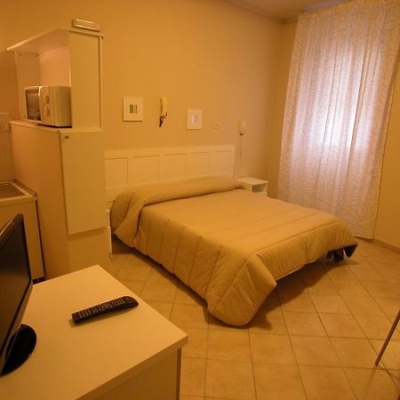 פראטו Guest House Roma חדר תמונה