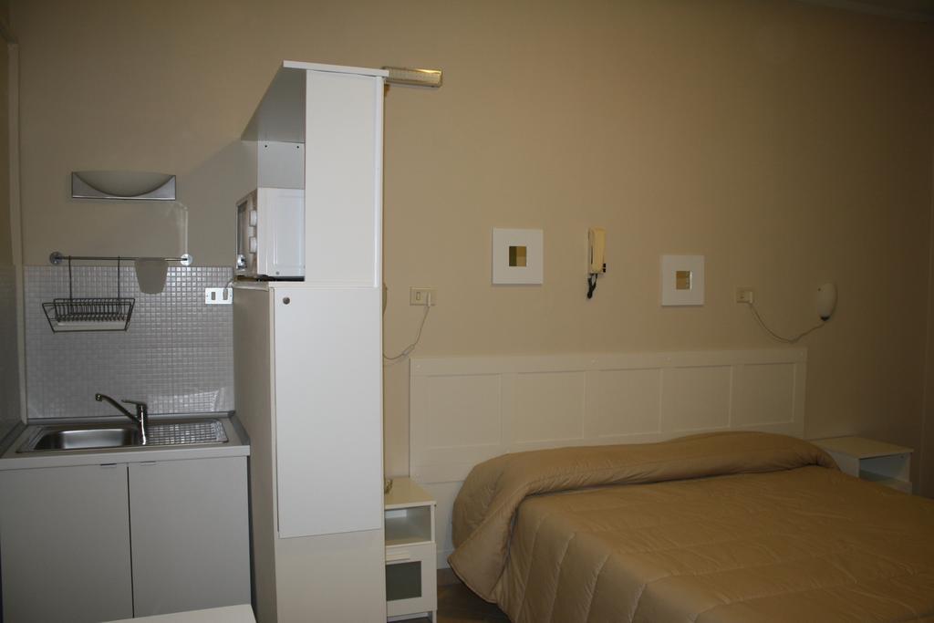 פראטו Guest House Roma חדר תמונה